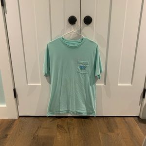 vineyard vines tee